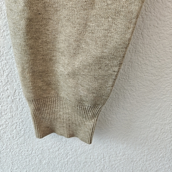 Monrow NWT SuperSoft Sweater Knit Cuffed Joggers In Oatmeal Size Small - Picture 6 of 14